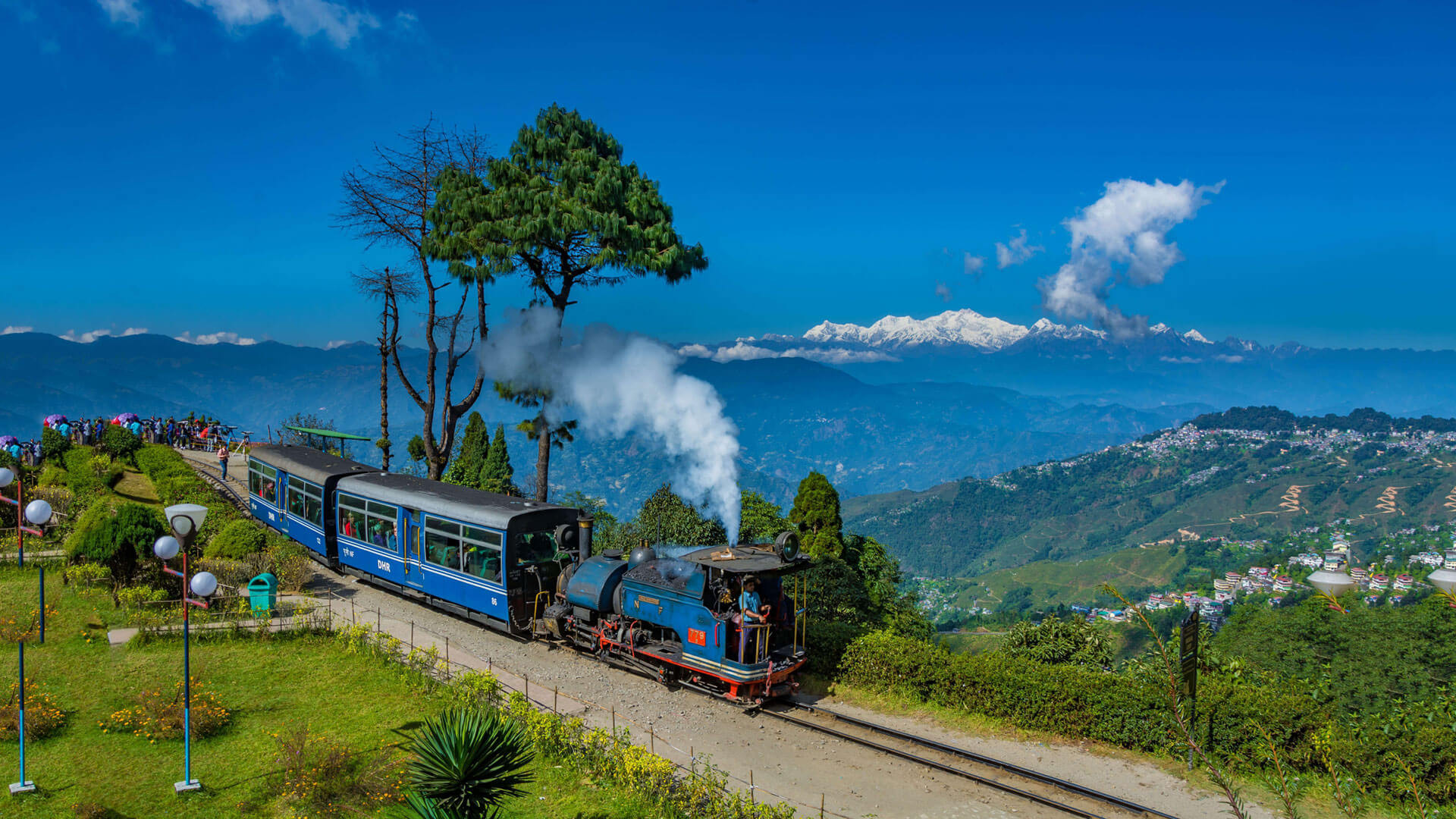 darjeeling tour package indian railways